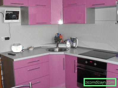 Cucina rosa: 11 colori per la tua cucina